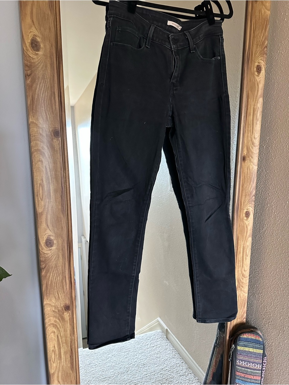 Levi's Women's Mid-rise Skinny Jeans in Black